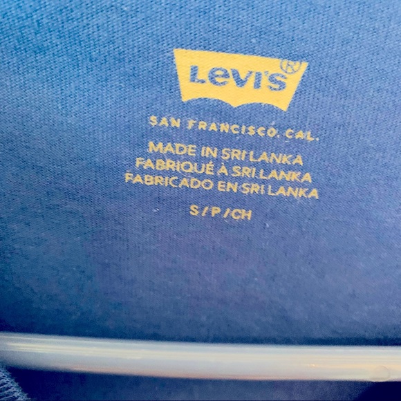 Levi's Royal Blue Red Logo Stripe Crop Crew Neck T-Shirt 100% Cotton Small - Picture 3 of 4